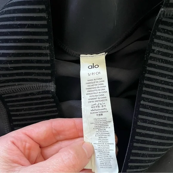 Alo Airlift Line Up Leggings S NEW - Picture 5 of 10